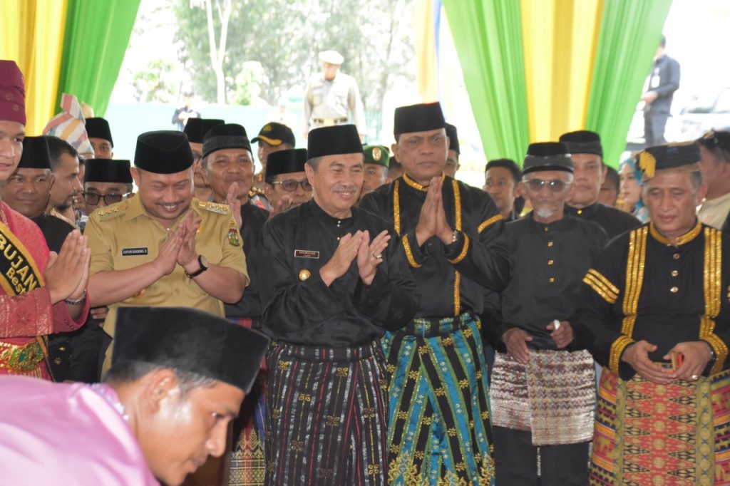 Setelah di Lantik Gubernur Riau, Syamsuar Jadikan Kampar sebagai Kunker Perdana