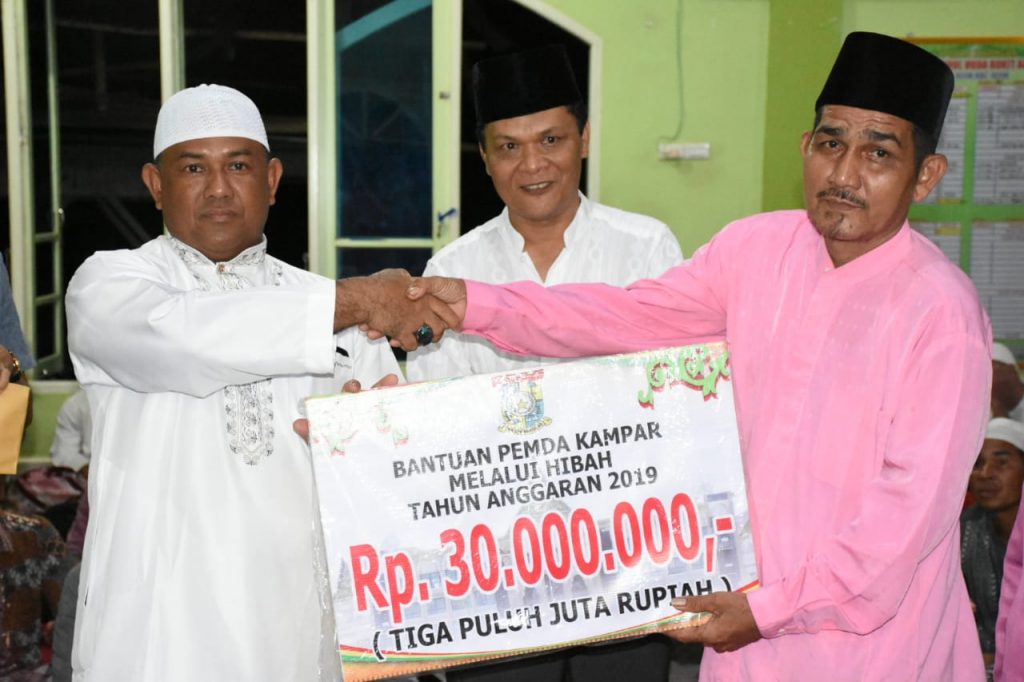 Masjid Nurul Huda Bukit Agung Terima Dana Hiba Rp 30 Juta