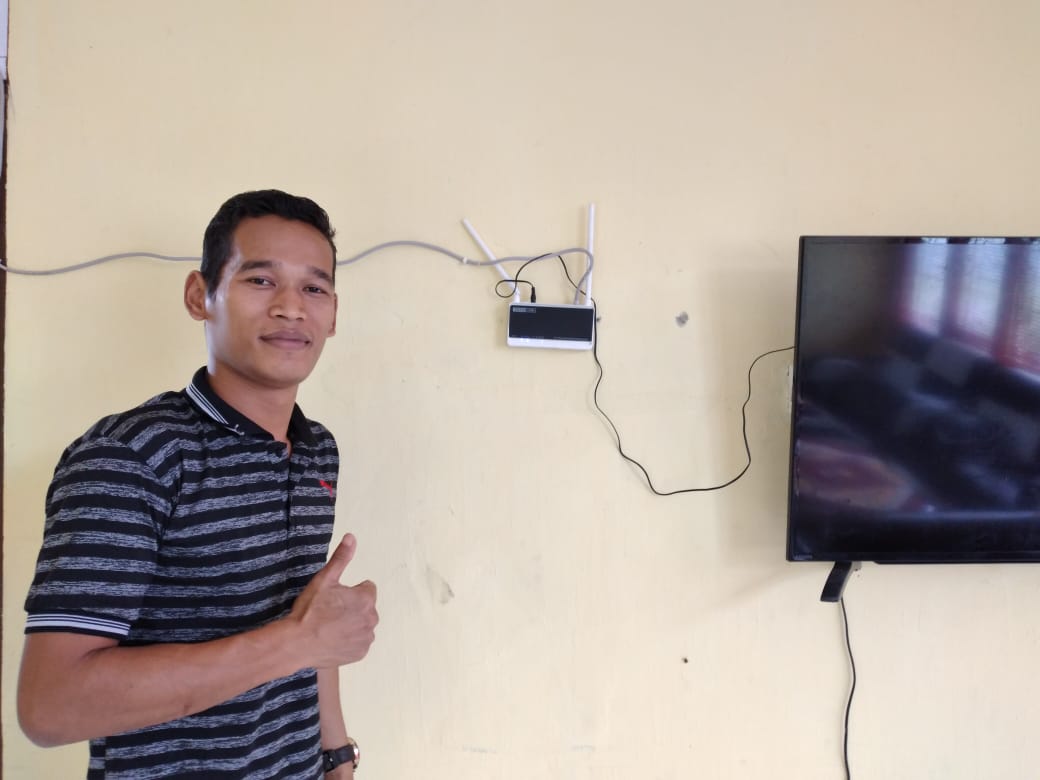 Inovasi Desa, Pemdes Kayu Aro Pasang Jaringan Internet