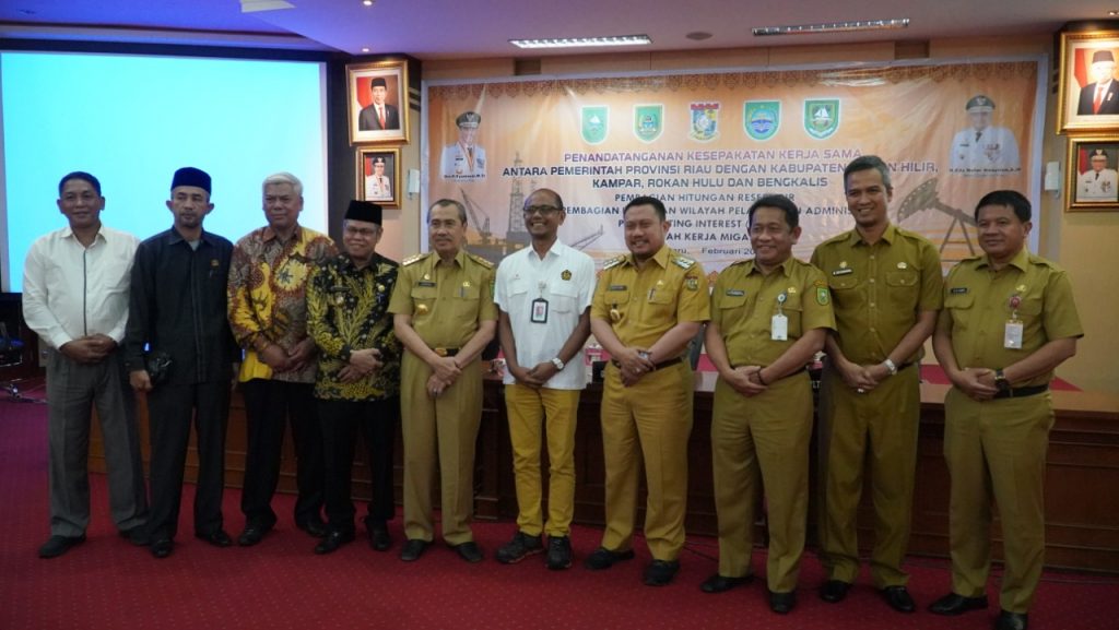 Bupati Kampar MOU Dengan Provinsi Riau Terkait Pembagian Bagi Hasil Sektor Migas