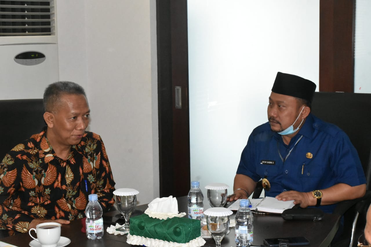 Bupati Kampar Terima Kunjungan Rektor UIR Dan Dirut Pascasarjana