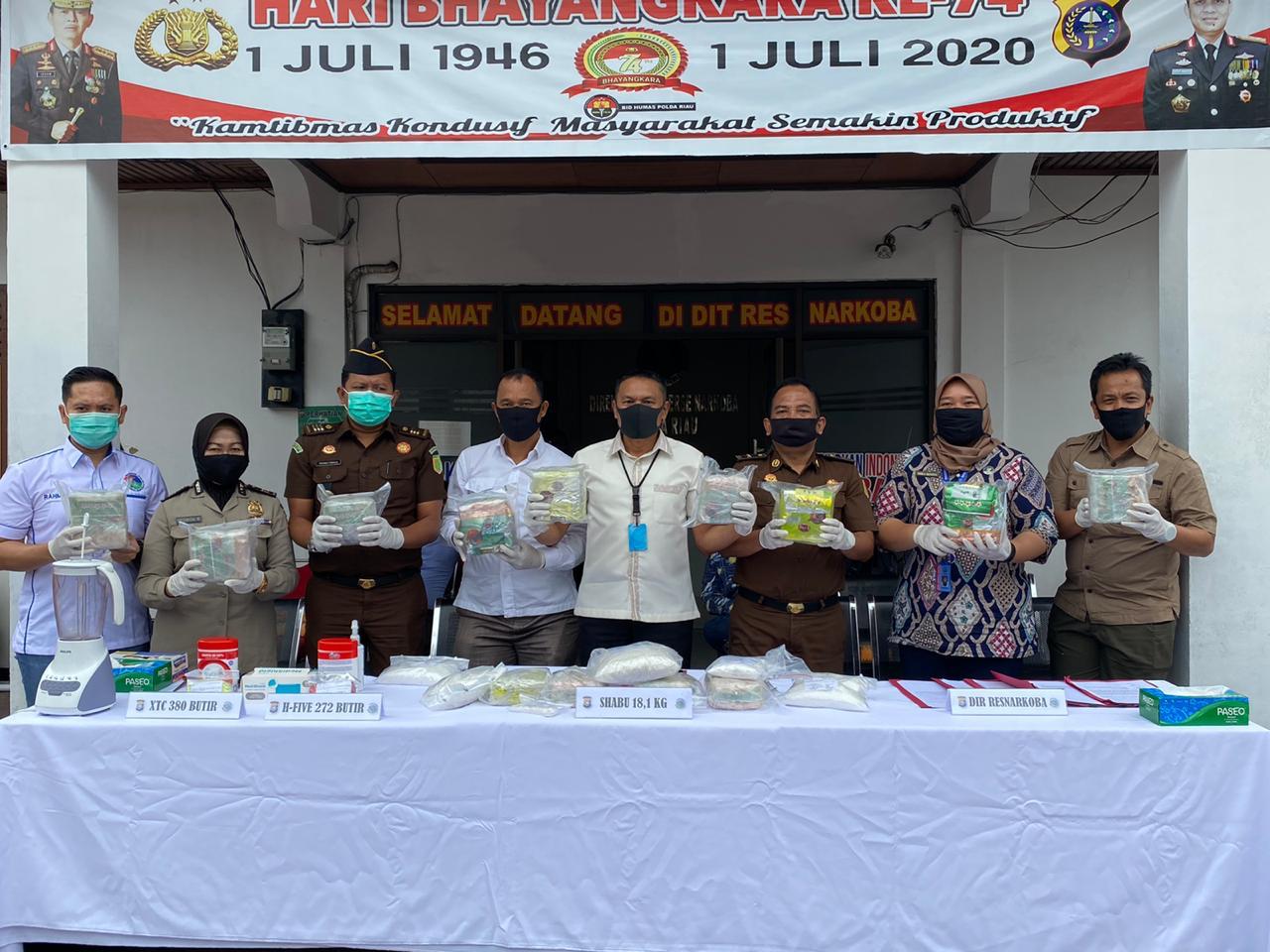 Ditresnarkoba Polda Riau Musnahkan Barang Bukti 18 KG Sabu Hasil Pengungkapan Jaringan Internasional