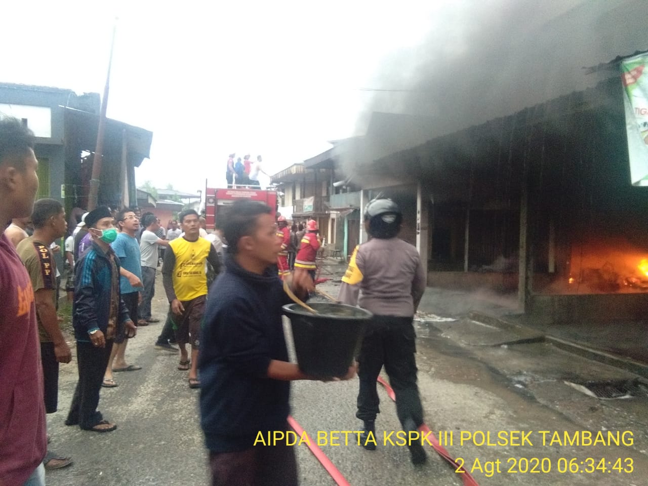 Kebakaran 3 Ruko di Pasar Danau Bingkuang,Tidak Ada Korban Jiwa dan Kerugian Mencapai Rp 1 M
