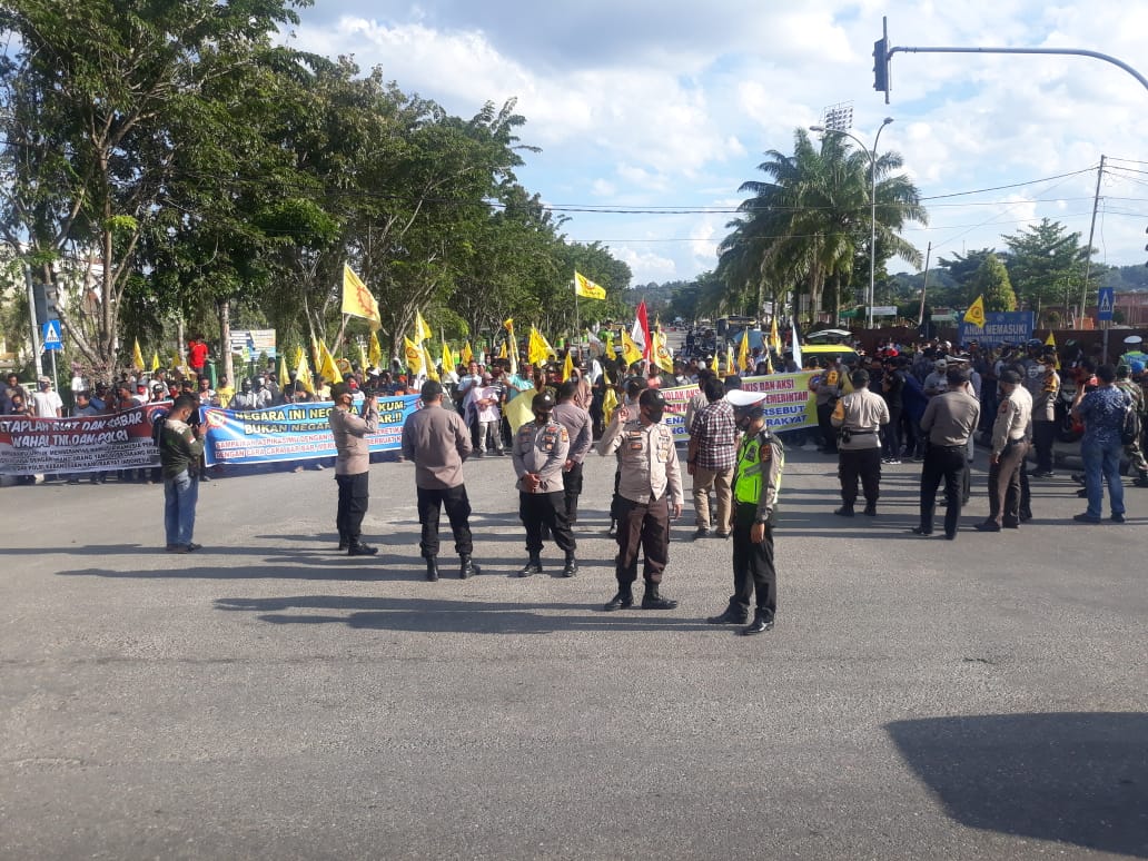 Kapolres Kampar Apresiasi Aksi Damai Serikat Pekerja yang Menolak Anarkisme Saat Unras