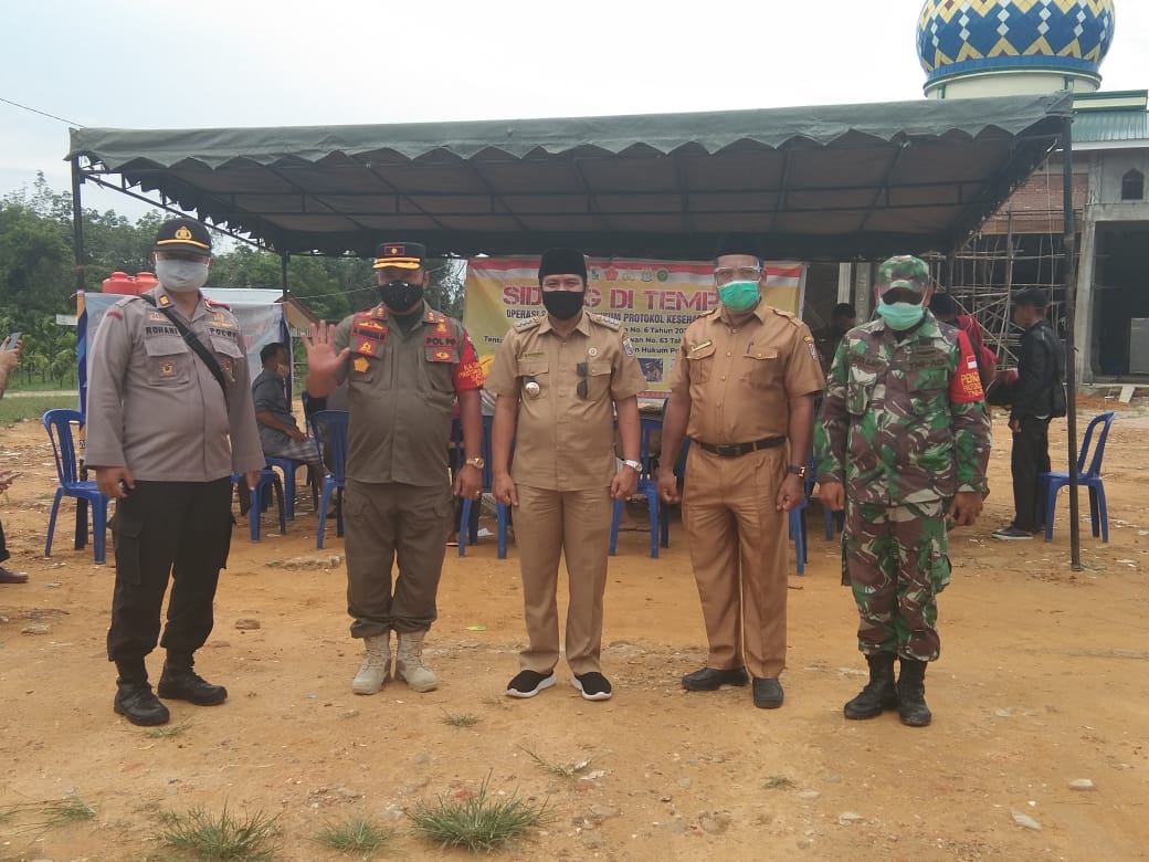 Pelaksanaan Operasi Yustisi Ditingkat Kecamatan Bandar Petalangan 39 Orang Pelanggar Protokol Covid-19 Jalani Sidang Ditempat