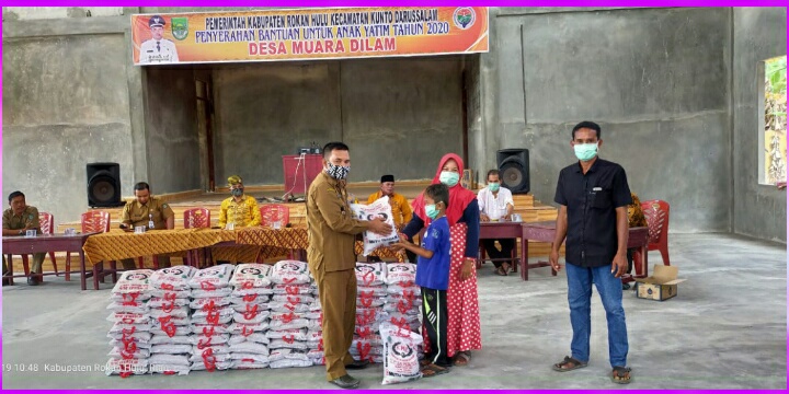 Bersumber Dari ADD dan DD, Kades Muara Dilam Bantu Operasional 18 Kader Posyandu dan Santuni 37 Anak Yatim