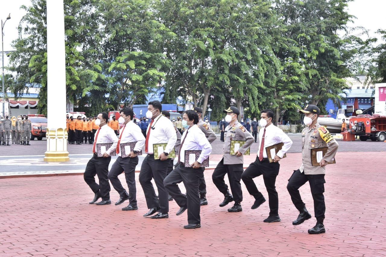 Pemberian Penghargaan Kepada 39 Anggota Polisi Berprestasi