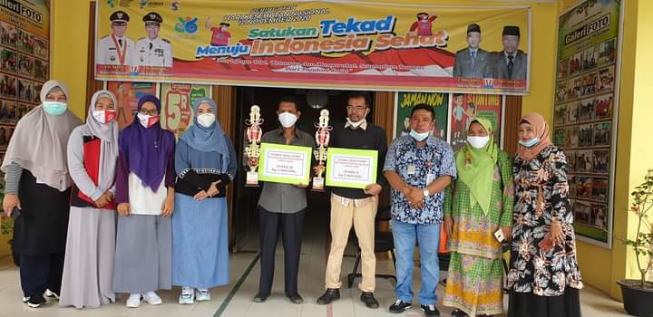 Kelurahan Rawang Empat Raih Juara II Lomba STBM