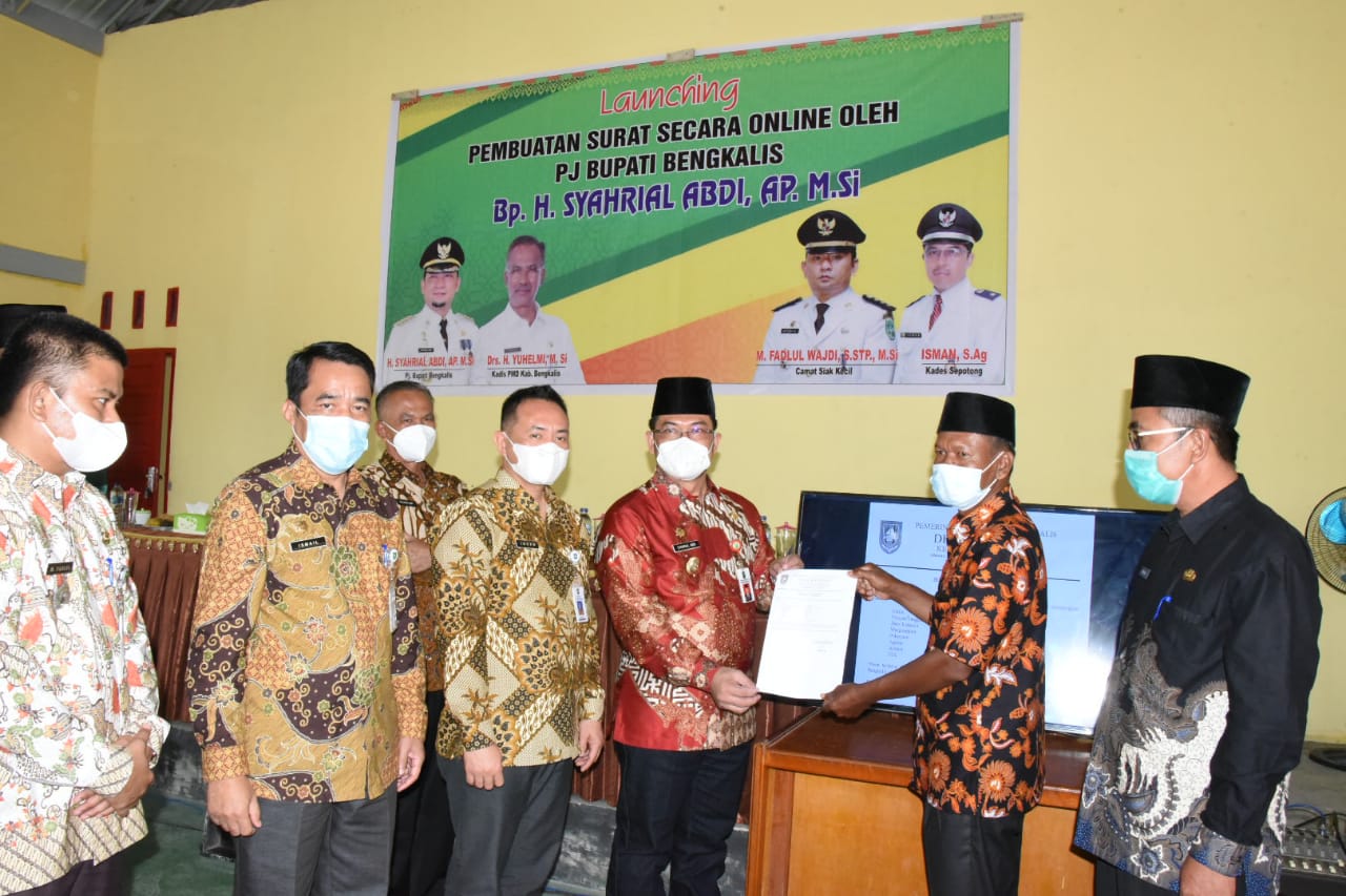 Pj Bupati Launching Pembuatan Surat Secara Online