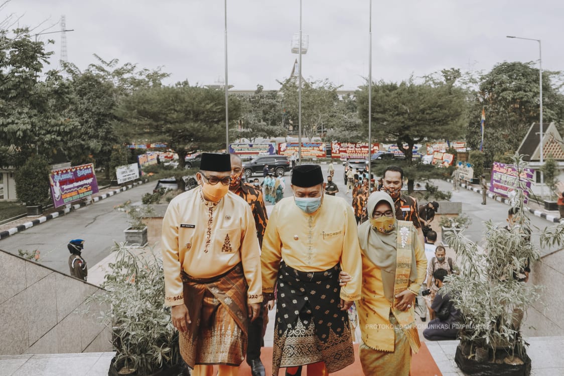 Pada Sidang Paripurna HUT Kampar, Bupati Paparkan Tema Hut Kampar ”Basamo Mambolo Nagoghi”