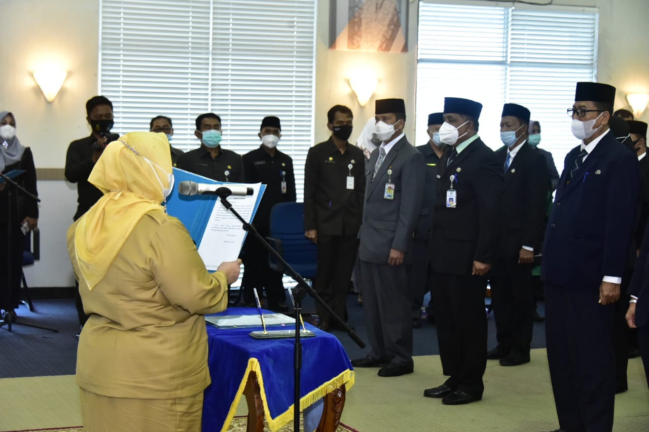 Bupati Bengkalis Lantik 20 Pejabat Fungsional Tertentu Dilingkungan Pemkab Bengkalis