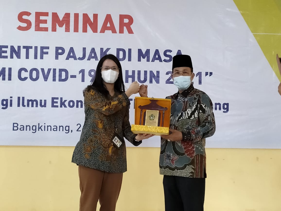 Pulihkan Ekonomi, KPP Pratama Bangkinang dan STIE Bangkinang Gelar Seminar Insentif Pajak