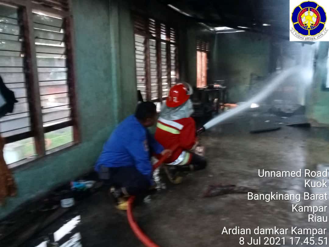 Kembali Sijago Merah Hanguskan 1 Unit Rumah Terbakar di Kuok