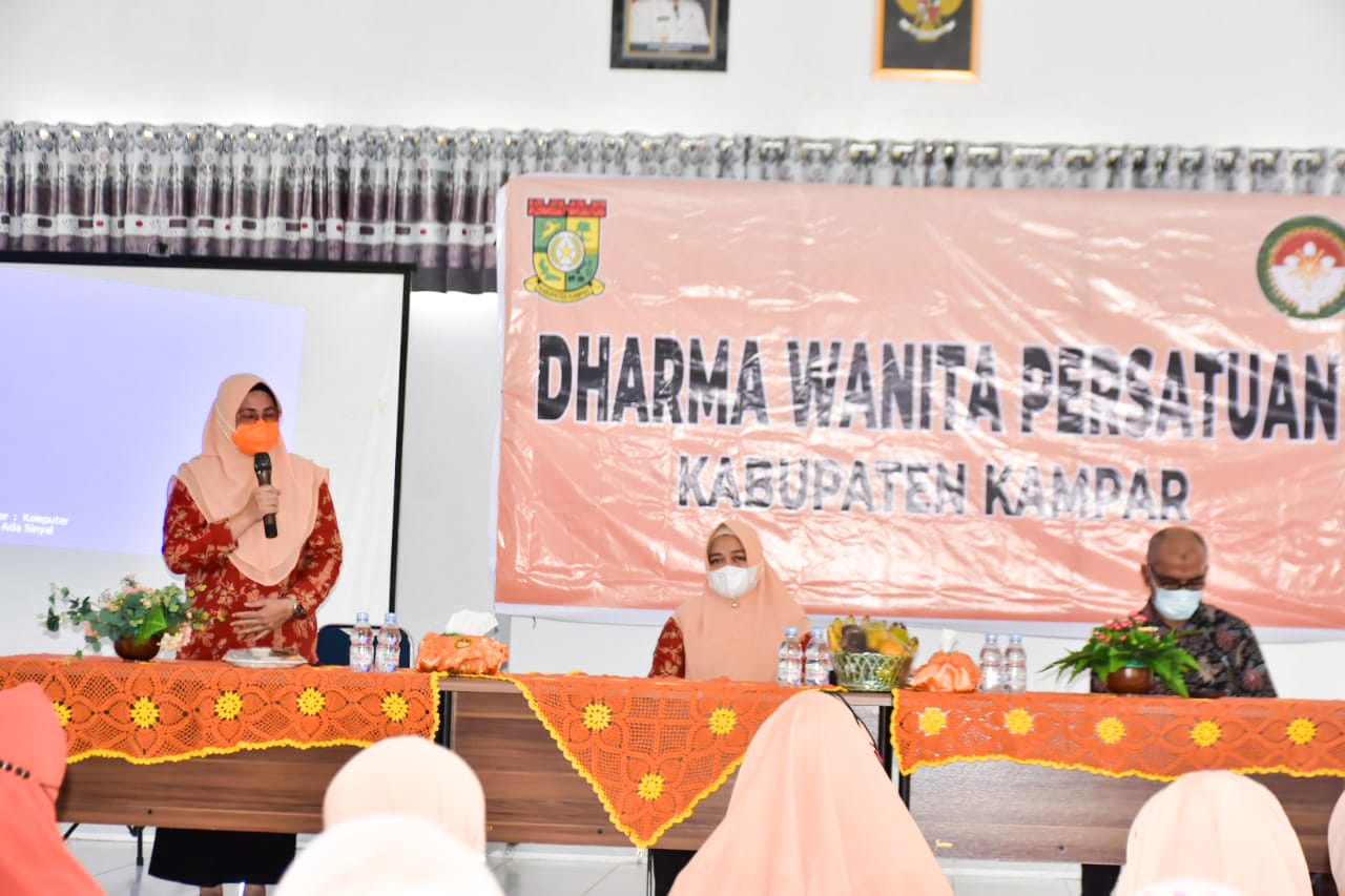 Seminar DWP Kampar : Peran Orang Tua Sangat Penting dalam pembelajaran di Masa Pendemi