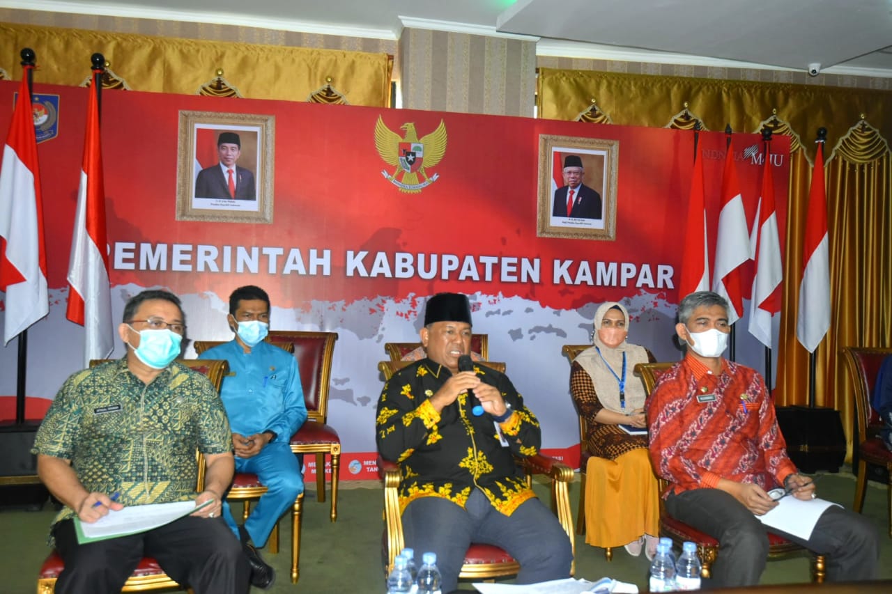 Buka Rakor DPKS Melalui Zoom Meeting, Bupati Kampar :  Data DPKS Valid dan Tepat Sasaran