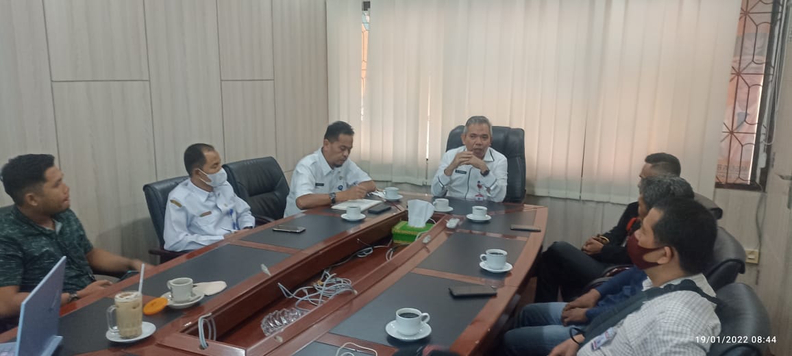 Kejar Visi Misi Gubernur, Kadisdik Riau bersama Kabid Jabarkan Program Unggulan Pendidikan di Riau