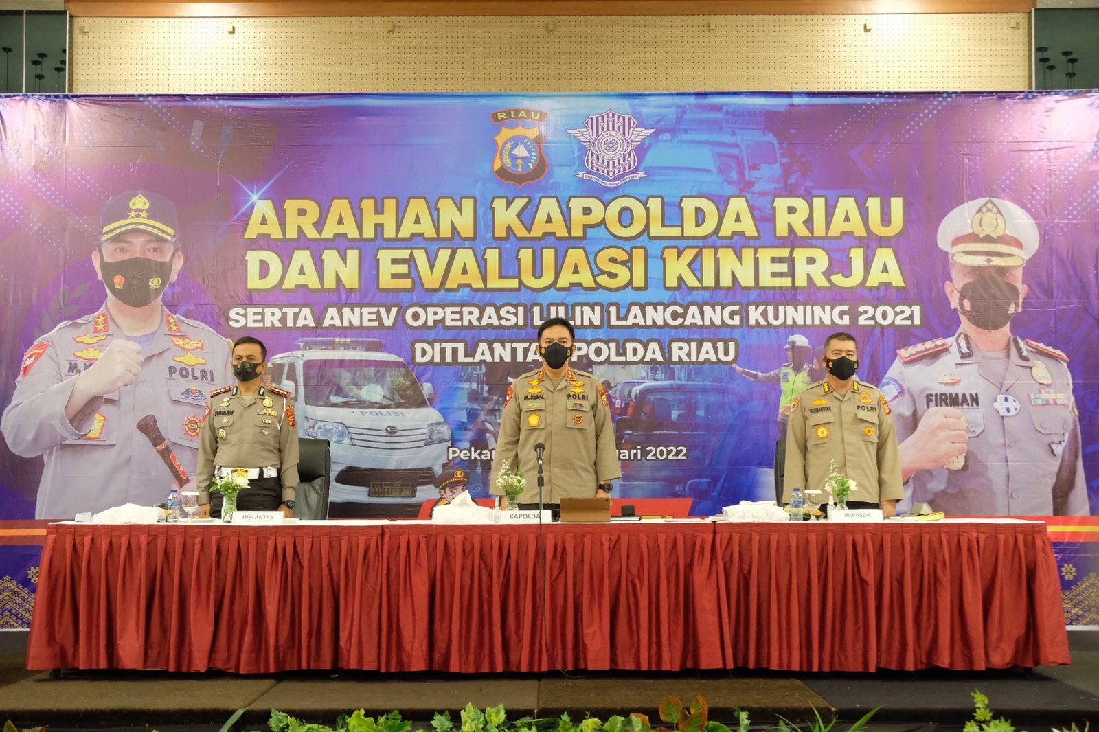 Buka Kegiatan Evaluasi Kinerja Jajaran Lalulintas, Kapolda Riau Tekankan Pelayanan Terbaik Masyarakat