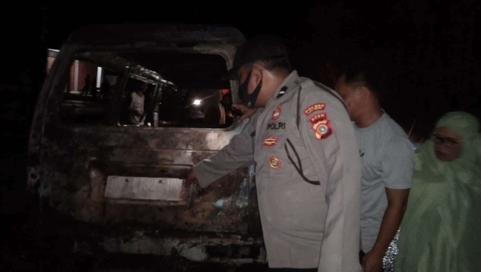 Mobil Minibus Carry, Lintas Subulussalam – Singkil Terbakar