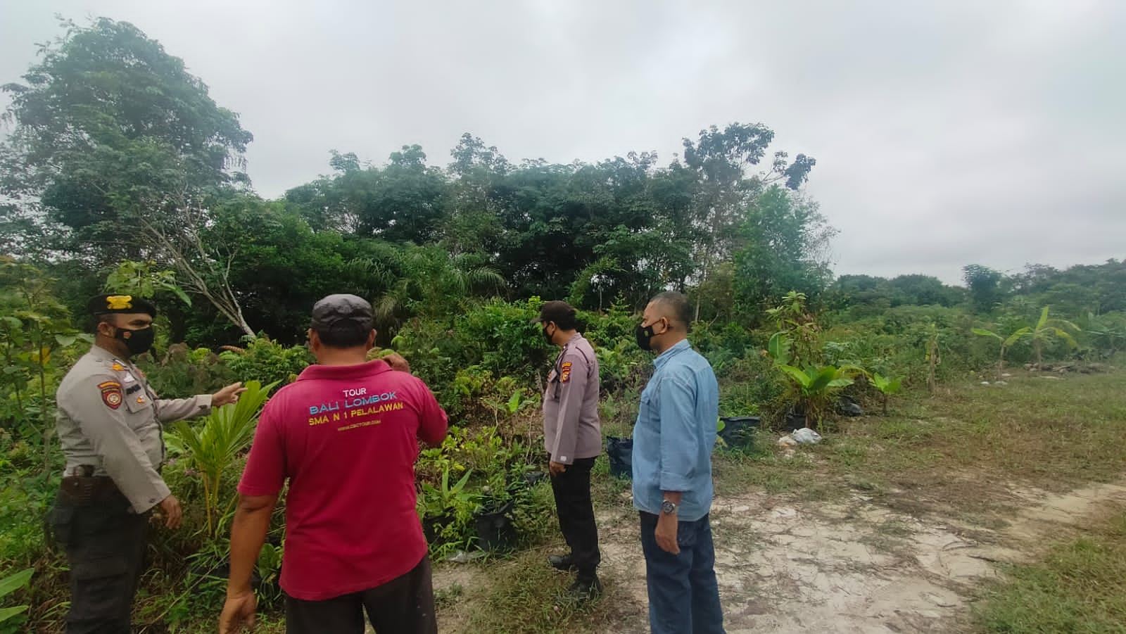 Polsek Pangkalan Kerinci Tergabung Dalam Regu (UKL) III Melaksanakan Kegiatan Patroli Karhutla