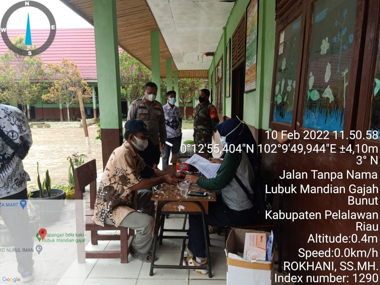 Polsek Bunut Bersama Puskesmas Menggelar vaksinasi