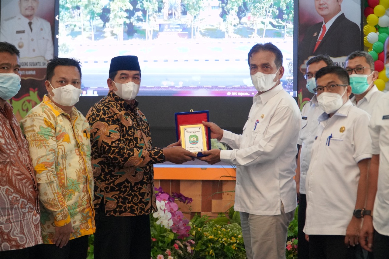 Raih Standard Pelayanan Publik, Pemkab Aceh Barat Daya Study Banding Ke Kampar