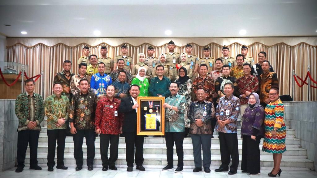 Bupati Kampar Jadi Nara Sumber Kuliah Umum Stadium General Praja IPDN Jatinangor
