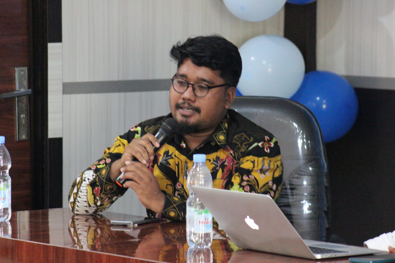 Ari Amrizal Jadi Pemateri Di Peringatan Milad 1 Dekade Suska FM