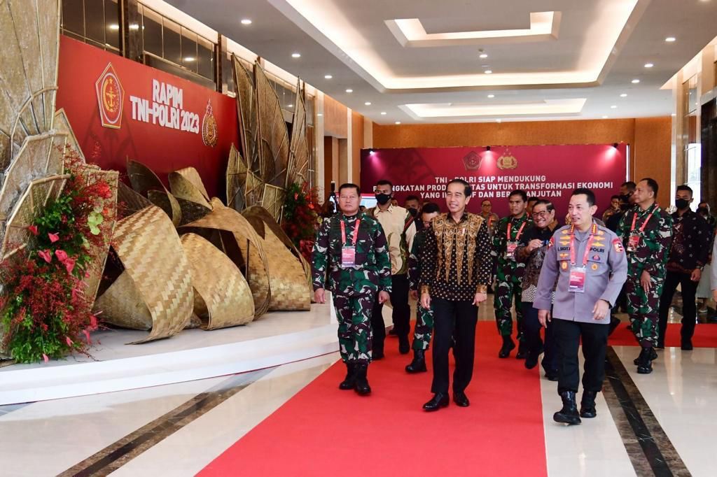 Sampaikan Arahan Pada Rapim TNI-Polri, Presiden : Harus Samakan Visi