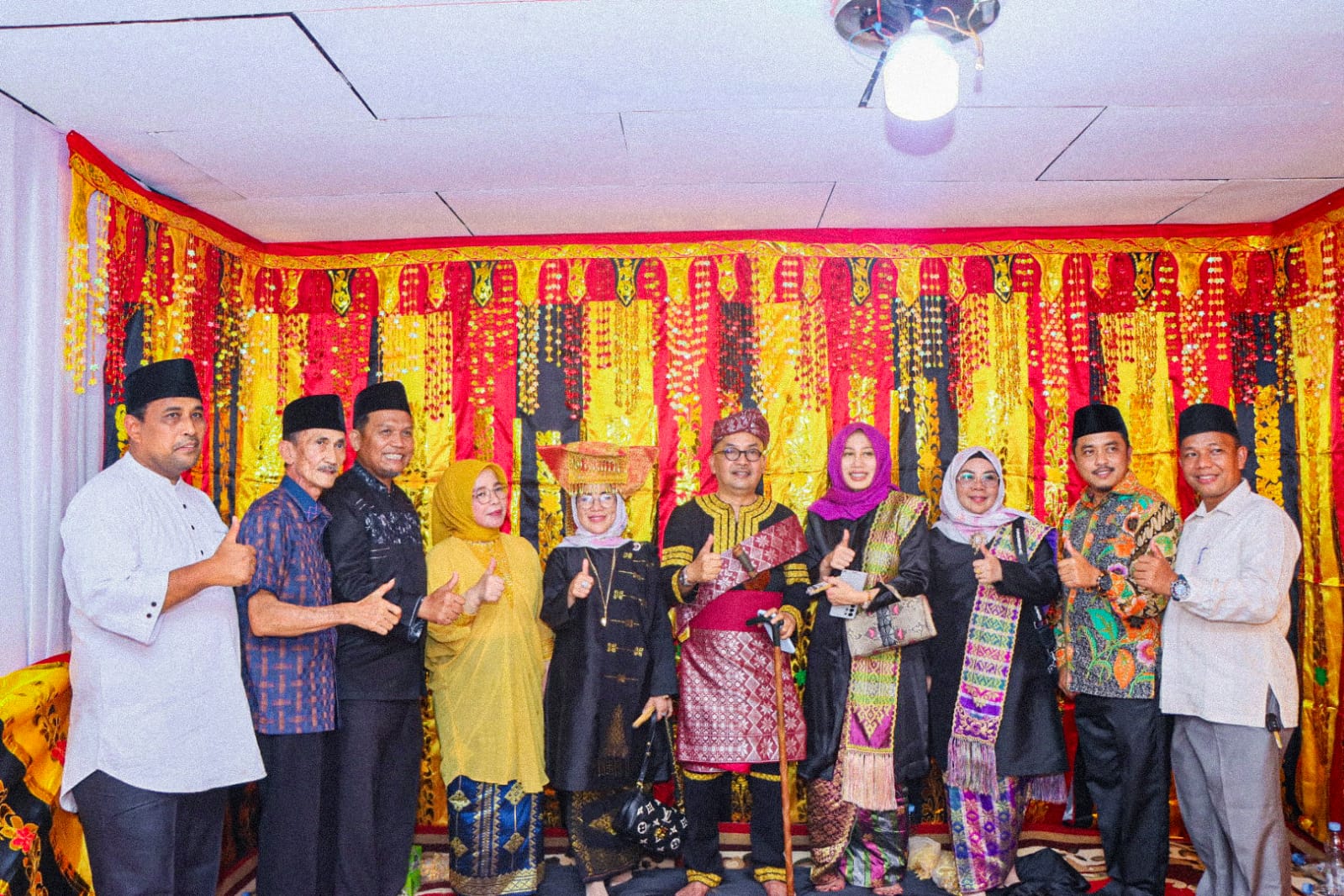 Muhammad Firdaus Resmi Dinobatkan Sebagai Datuok Sinaro Persukuan Melayu Kenegerian Teratak Buluh