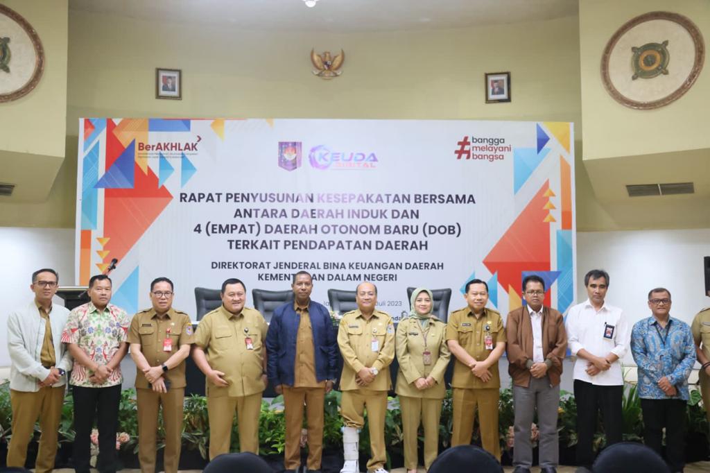 Kemendagri Gelar Rakor Bahas Dasar Hukum Pemungutan Pajak dan Retribusi DOB di Papua Bersama Kementerian, Lembaga dan Gubernur Se-Papua