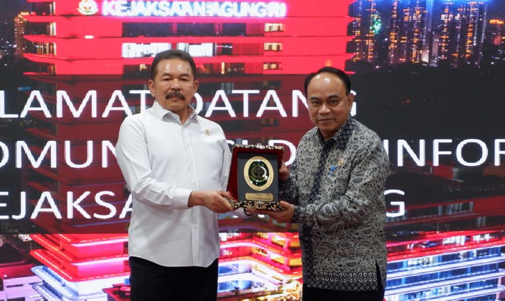 Silaturahmi Dan Konsultasi Jaksa Agung Dengan Menteri Komunikasi Dan Informatika