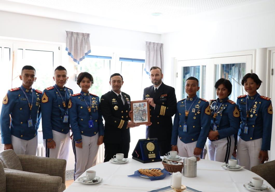 Satlat KJK Taruna AAL Tahun 2023 Laksanakan Courtesy Call ke Naval Base Warnemunde Jerman