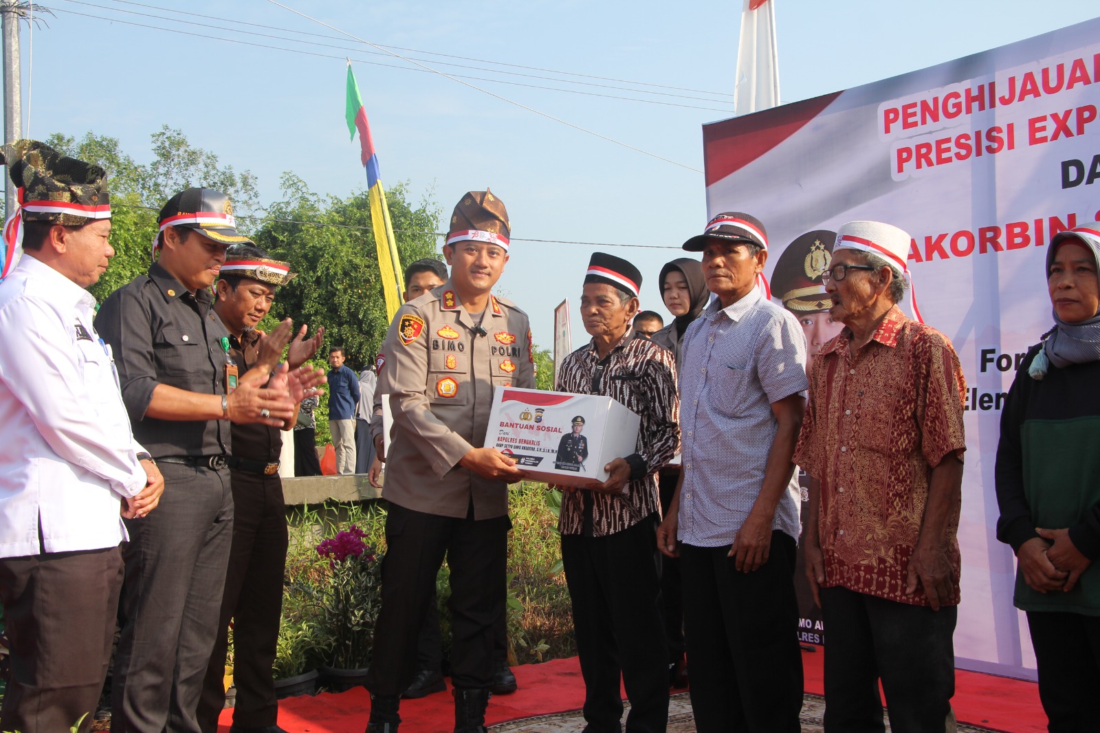 Tanam 2000 Pohon,Jajaran Polres Bengkalis Laksanakan Program Polri Peduli Penghijauan, Serta Bakti Sosial Dan UMKM Presisi Expo 2023