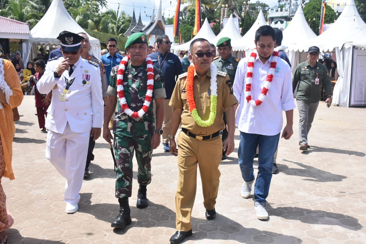 Setelah 31 Tahun Pindah, Pj Bupati Kampar : Kemajuan Desa Pulau Gadang Luar Biasa