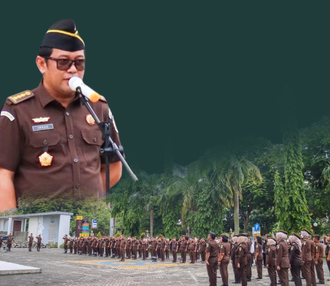 Asisten Tindak Pidana Khusus Kejaksaan Tinggi Riau Penerima Apel Kerja Pagi