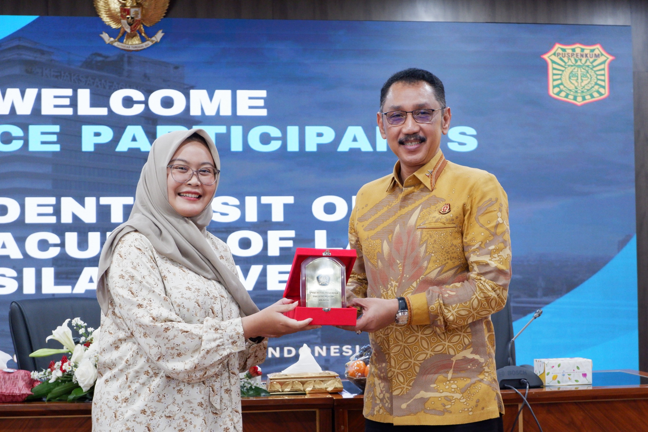 Kepala Biro Umum Kejaksaan Agung Yudi Indra Gunawan Menerima Audiensi Mahasiswa yang Mengikuti Student Exchange Program di Universitas Pancasila