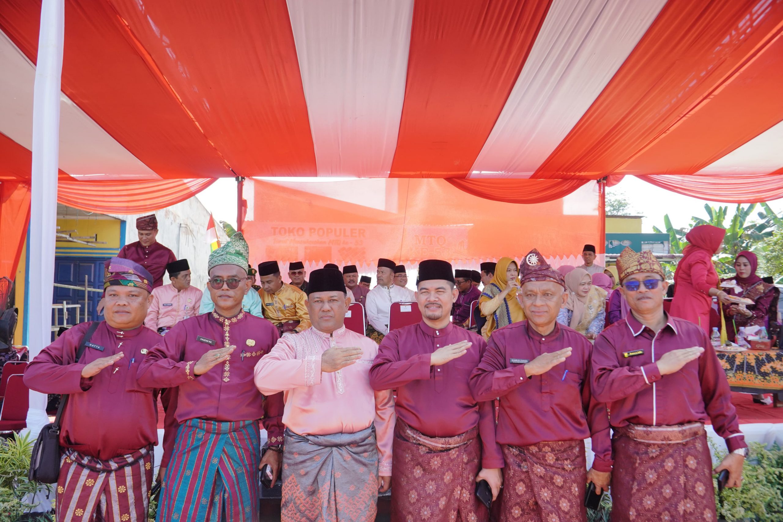 Pj. Sekda Kampar Lepas Pawai Ta’aruf Dan Lantik Dewan Hakim MTQ Ke-53 Kabupaten Kampar