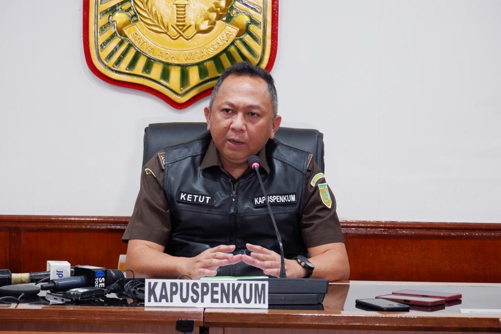 Jaksa Telah Melimpahkan Berkas Perkara Tahap II Penyerahan Tersangka dan Barang Bukti Dari Penyidik ke Pengadilan Atas 7 Anggota PPLN Kuala Lumpur