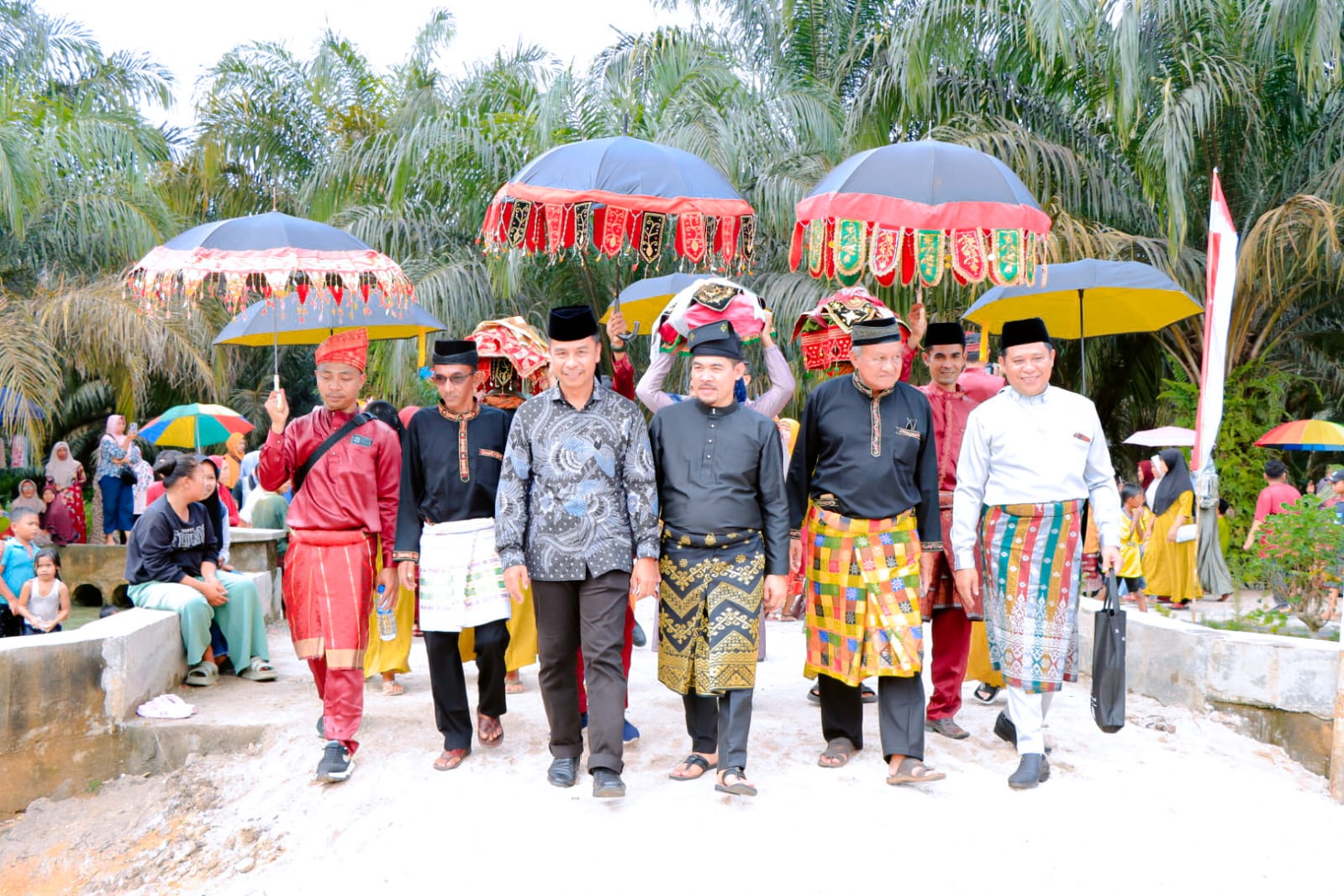 Asisten I Setda Kampar : “ Masuki Ramadhan, Semoga Bantuan Ini Bisa Meringankan Beban Masyarakat”