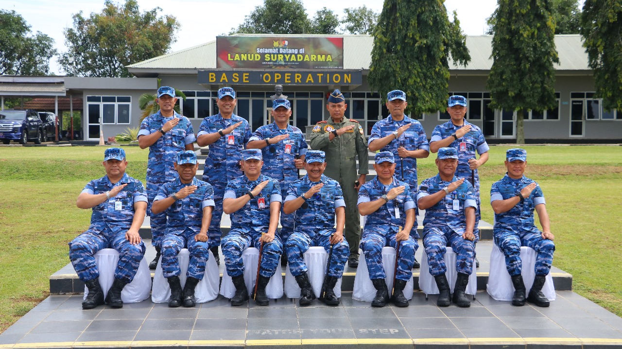 Pangkoops Udara I Tinjau Latihan Pendahuluan Penerjunan CDS