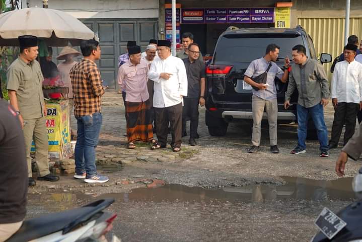 Pj.Bupati Kampar : Insya Allah Sebelum Idulfitri, Kerusakan Jalan Tuah Karya Selesai di Tangani Bersama Pemprov.Riau dan Pemkab.Kampar