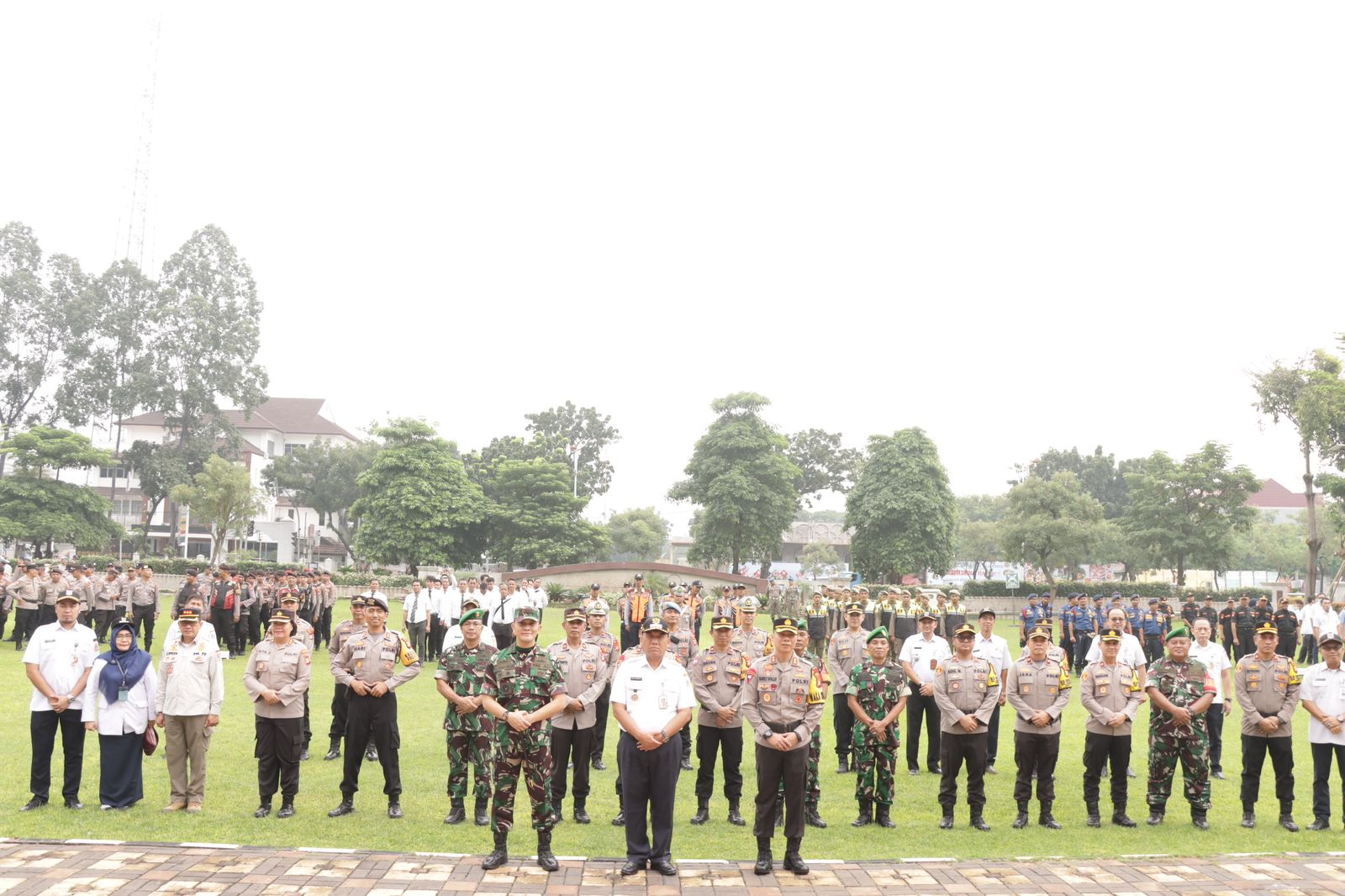 Polres Metro Jakarta Barat dan Forkopimko Jakarta Barat Gelar Apel Pasukan untuk Pengamanan Idul Fitri 1445 H