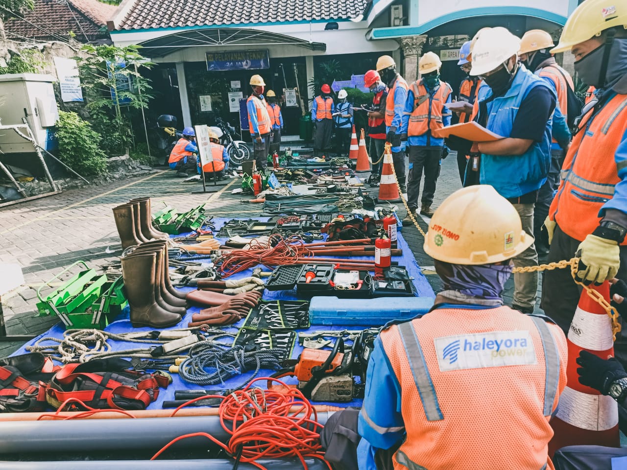 Komisi VI DPR RI Dukung PLN Jaga Keandalan Listrik dan Fasilitas SPKLU Selama Libur Idul Fitri 1445 H