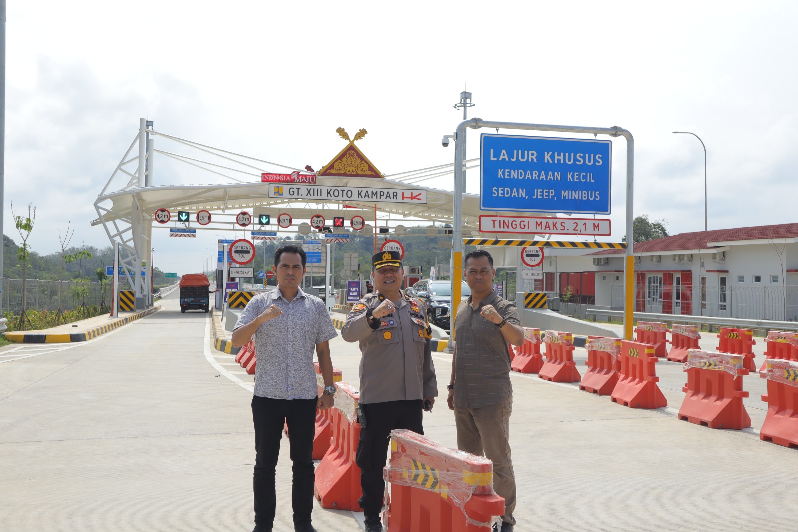 H-1 Lebaran, Arus Lalu Lintas di Gerbang Tol Bangkinang Masih Sepi