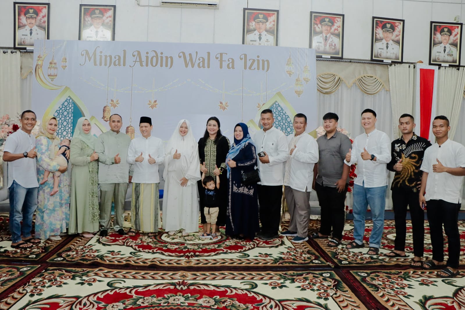 Masyarakat Ramai Kunjungi Open House Idul Fitri Pj.Bupati Kampar