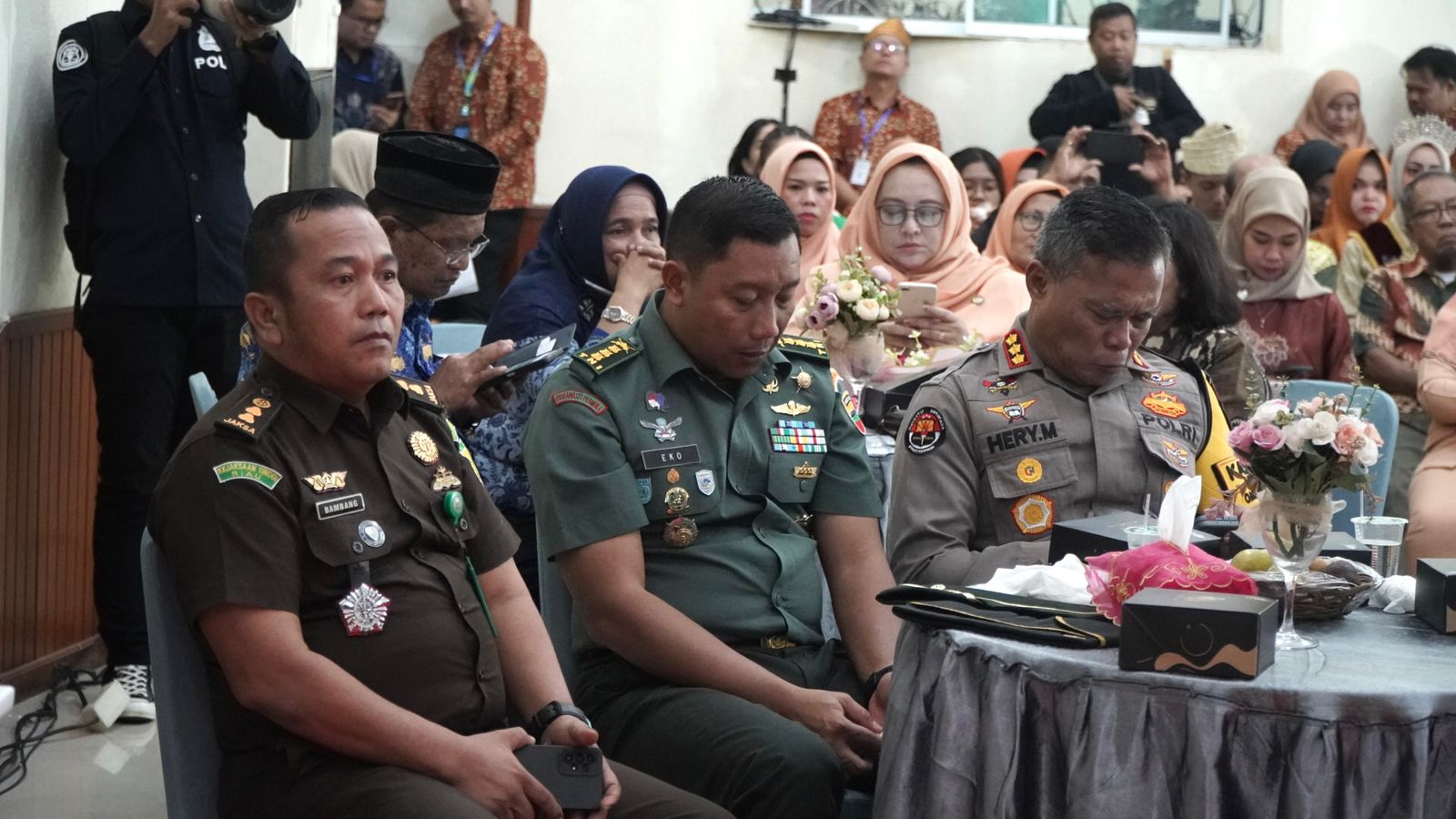 Kasi Penkum Kejati Riau Hadiri Serah Terima Jabatan Kepala LPP RRI Pekanbaru