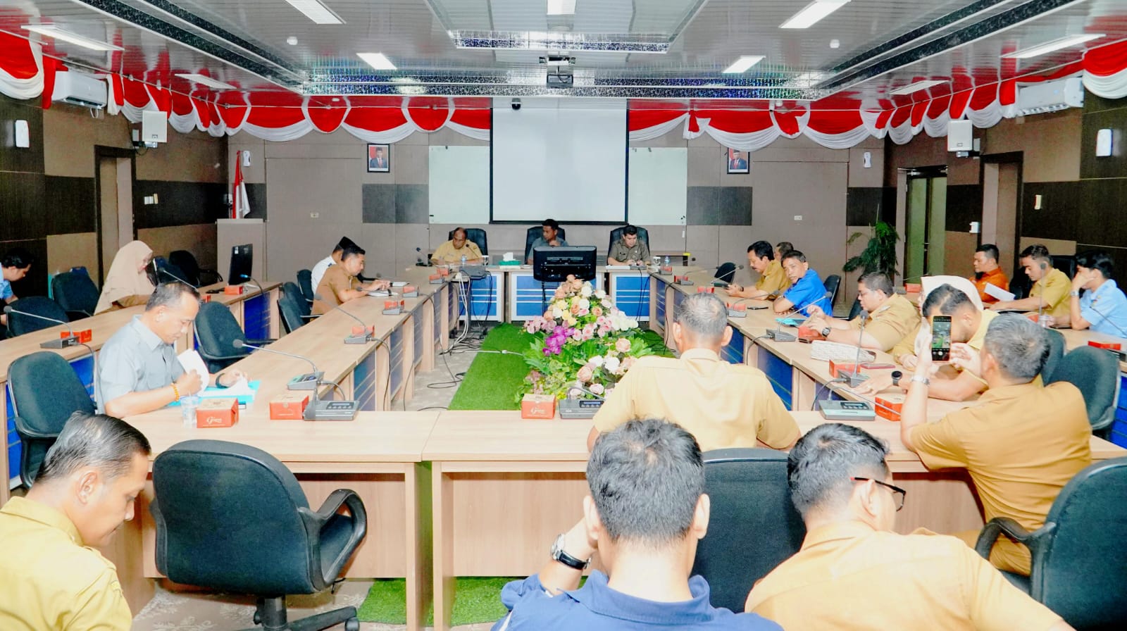 Pj.Sekda Pimpin Rapat Persiapan Penyusunan Perubahan Renja 2024 Bangkinang Kota