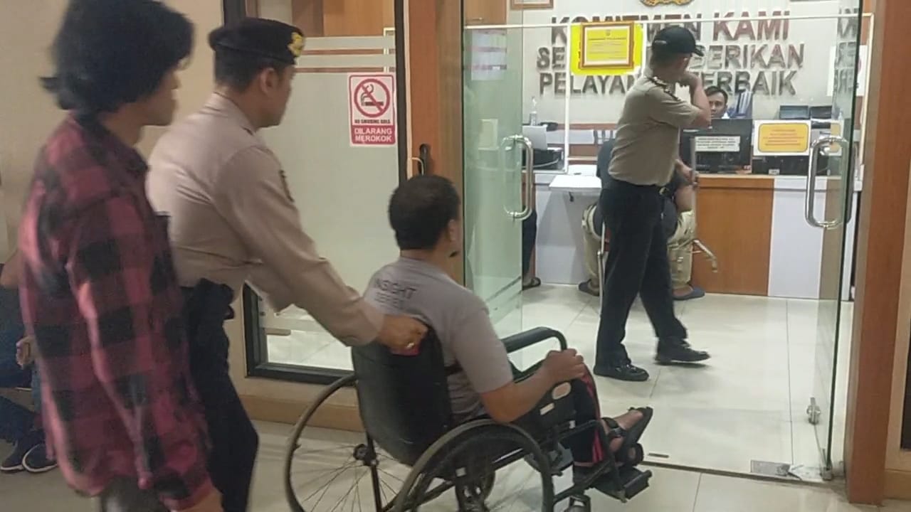 Aksi Mulia, Polsek Kalideres Bantu Warga Disabilitas Buat Laporan Kehilangan