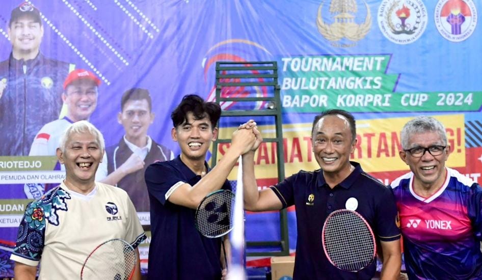 Ketum Korpri Nasional Buka Turnamen Bulutangkis Bapor Korpri Cup 2024