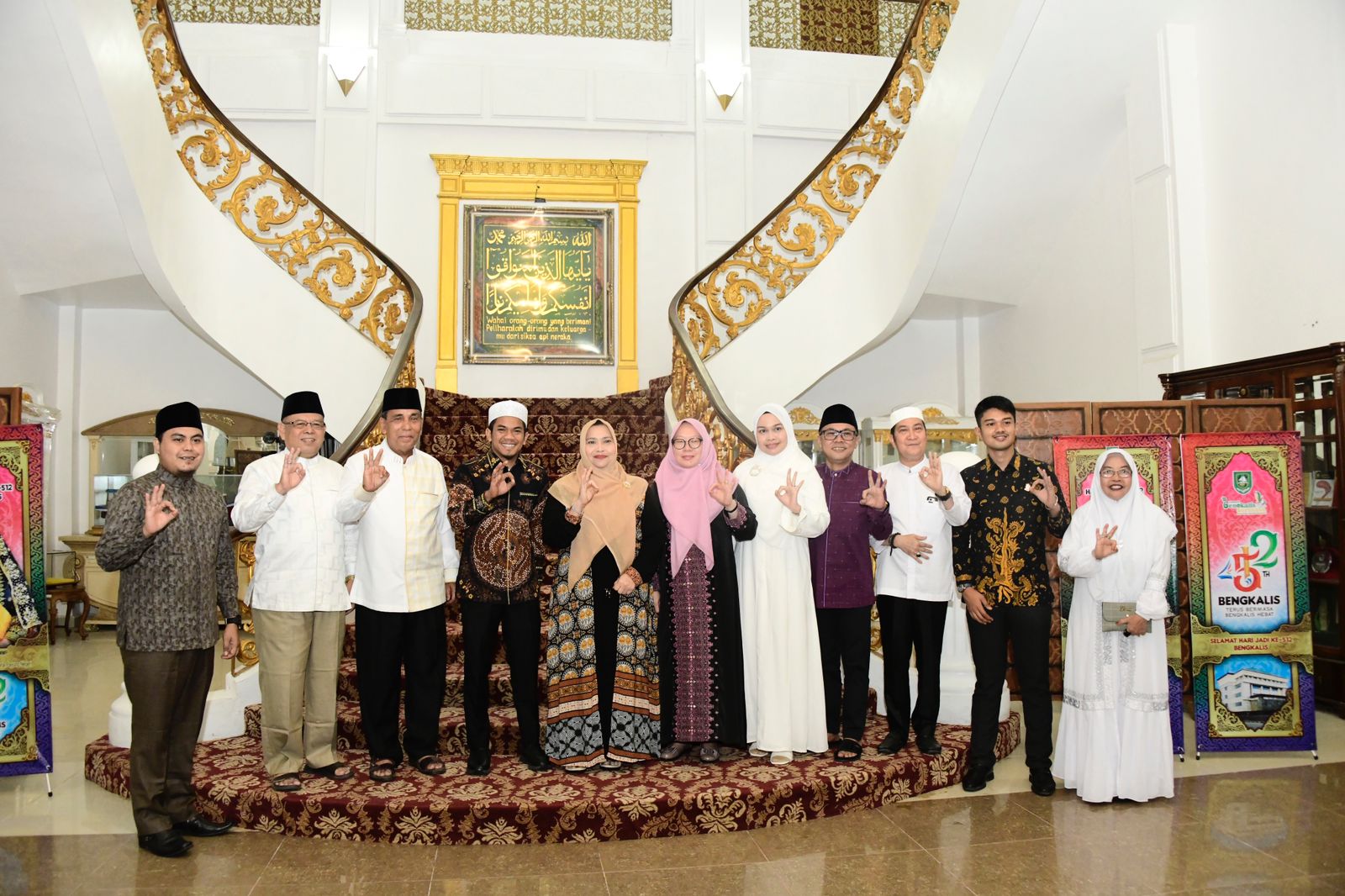 Bupati Kasmarni Jamu Makan Malam Ustadz Anugrah Cahyadi dan Salman Amrillah